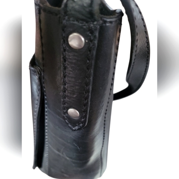 Frye Olivia Black Leather Large Crossbody Bag - Picture 5 of 9